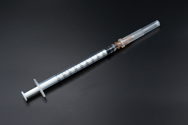 3-part syringe, luer slip, 1ml, with needle